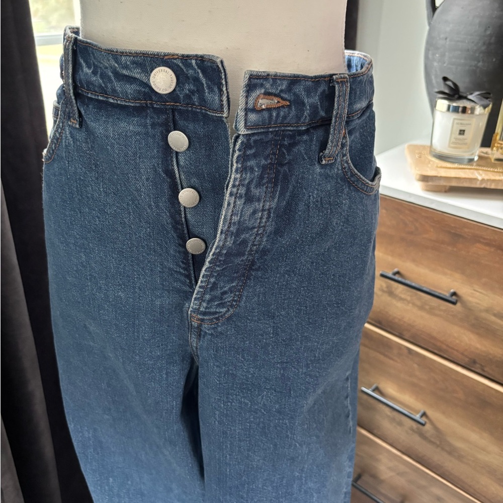 NWOT!! Universal Thread Deep Blue Wide Leg Jeans - Picture 3 of 7